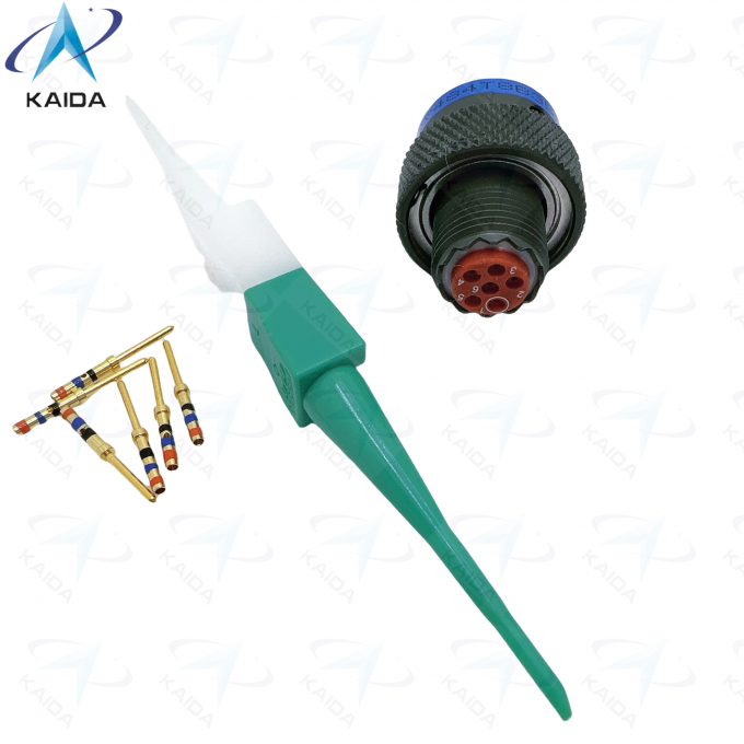 MIL-DTL-38999 Series Ⅱ Olive Green Copper Alloy Contact  Plug with Thermoplastic Insulator MS27484T08B35P JTG06 1